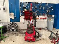 2005 butler 1022 p banden de-en montageapparaat pneumatisch - afbeelding 1 van  8