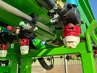 2005 chd 3833 veldspuit - afbeelding 9 van  28