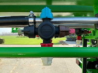 2005 chd 3833 veldspuit - afbeelding 13 van  28