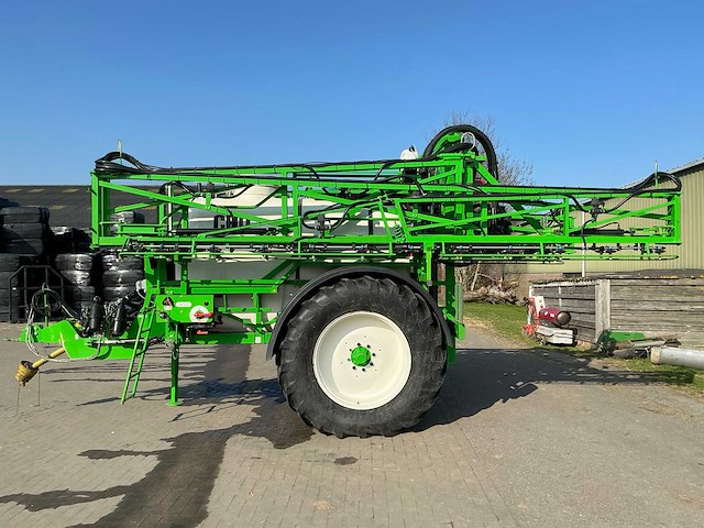 2005 chd 3833 veldspuit - afbeelding 26 van  28