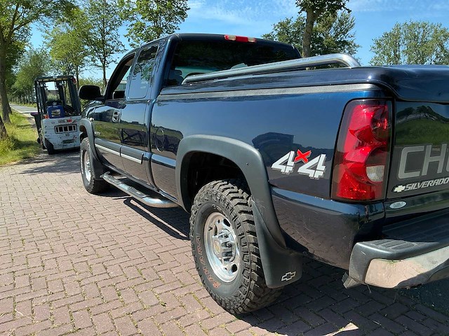 2005 chevrolet 2500hd sliverado 6.6 duramax v8 diesel bedrijfswagen - afbeelding 2 van  20