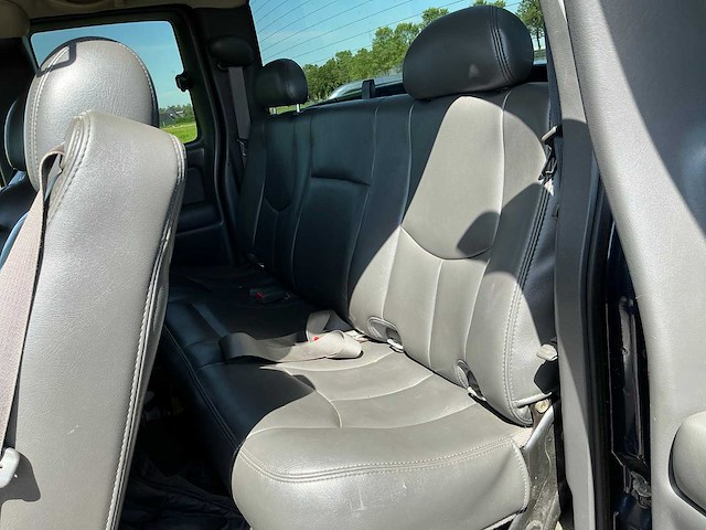 2005 chevrolet 2500hd sliverado 6.6 duramax v8 diesel bedrijfswagen - afbeelding 13 van  20