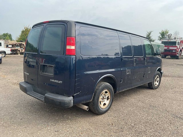 2005 chevrolet express personenauto - afbeelding 13 van  17
