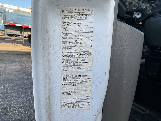 2005 chevrolet express van bedrijfswagen - afbeelding 4 van  19