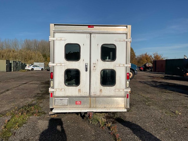 2005 chevrolet express van bedrijfswagen - afbeelding 16 van  19