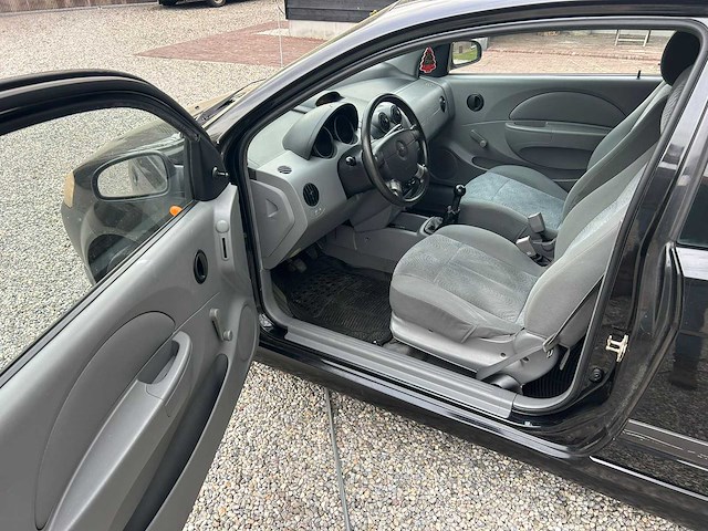 2005 chevrolet kalos personenauto - afbeelding 1 van  8