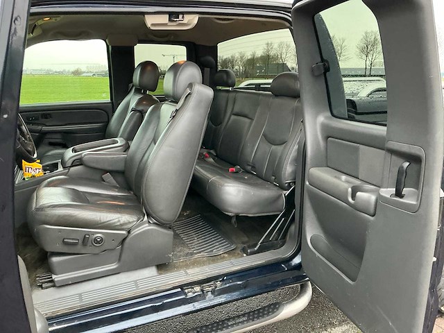 2005 chevrolet silverado 2500hd 6.6 duramax v8 diesel bedrijfswagen - afbeelding 36 van  45