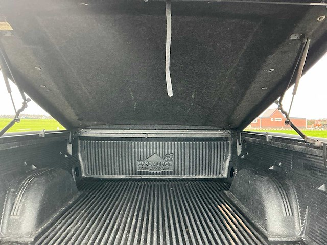 2005 chevrolet silverado 2500hd 6.6 duramax v8 diesel bedrijfswagen - afbeelding 18 van  45