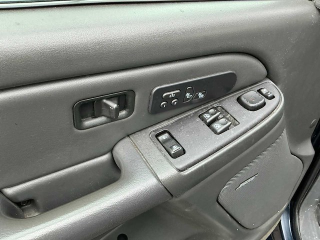 2005 chevrolet silverado 2500hd 6.6 duramax v8 diesel bedrijfswagen - afbeelding 32 van  45