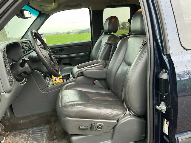 2005 chevrolet silverado 2500hd 6.6 duramax v8 diesel bedrijfswagen - afbeelding 34 van  42