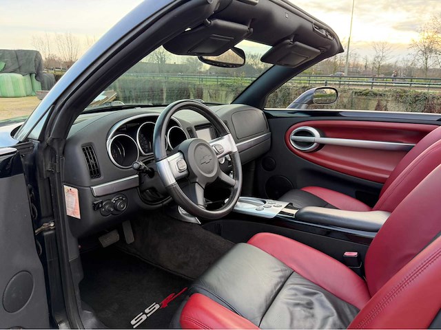 2005 chevrolet ssr 6.0 v8 personenauto - afbeelding 10 van  55