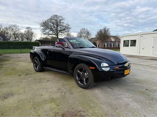 2005 chevrolet ssr personenauto - afbeelding 8 van  48