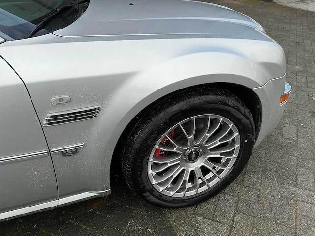 2005 chrysler 300c touring 2.7 v6 personenauto - afbeelding 51 van  71