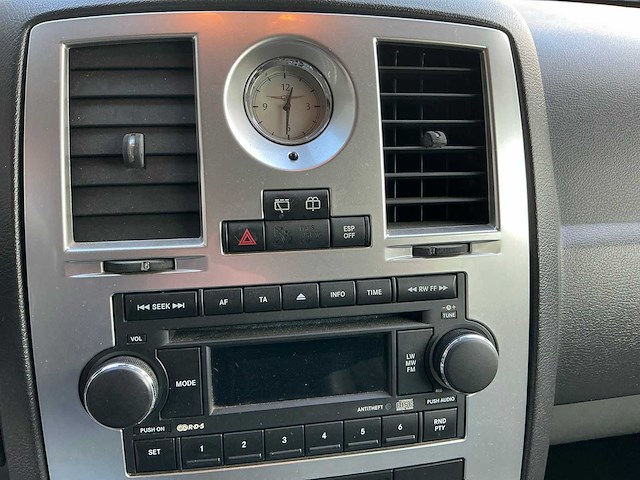 2005 chrysler 300c touring 2.7 v6 personenauto - afbeelding 56 van  71