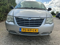 2005 chrysler voyager 3.3i v6 se luxe personenauto - afbeelding 12 van  27