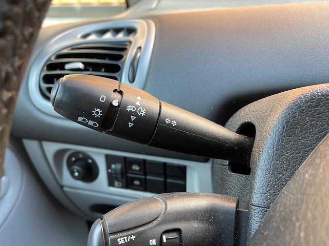 2005 citroen xsara picasso 1.8i-16v image personenauto - afbeelding 11 van  21