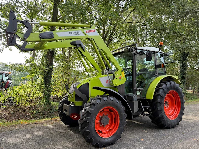 2005 claas celtis 426 rx voorlader vierwielaangedreven landbouwtractor - afbeelding 5 van  12
