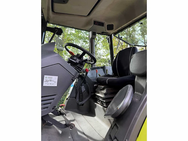 2005 claas celtis 426 rx voorlader vierwielaangedreven landbouwtractor - afbeelding 11 van  12