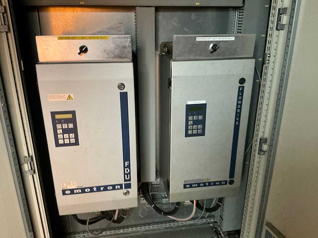 2005 container 10 ft. plc besturing 4x45kw - afbeelding 7 van  18