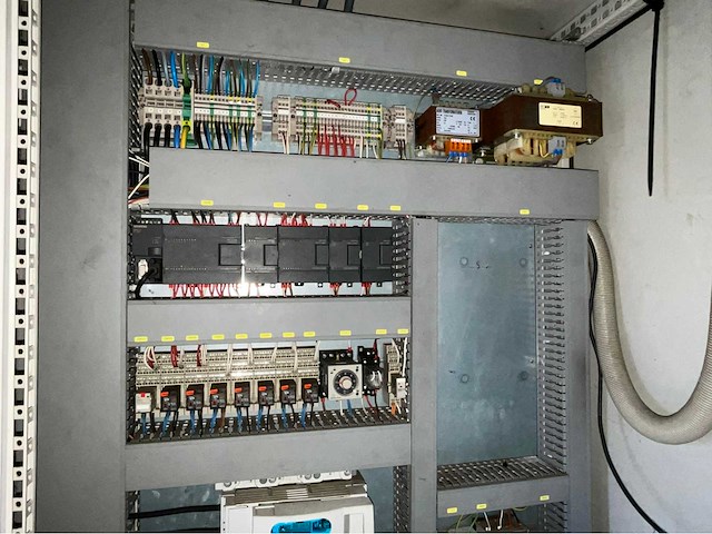 2005 container 5ft plc besturing 2x45kw - afbeelding 2 van  19