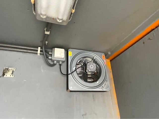 2005 container 5ft plc besturing 2x45kw - afbeelding 7 van  19