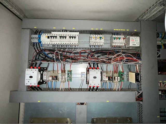 2005 container 5ft plc besturing 2x45kw - afbeelding 17 van  19