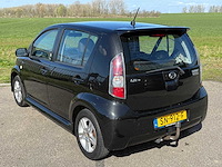 2005 daihatsu sirion 2 1.3-16v comfort personenauto - afbeelding 8 van  13