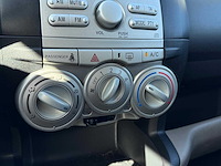 2005 daihatsu sirion 2 1.3-16v comfort personenauto - afbeelding 4 van  13