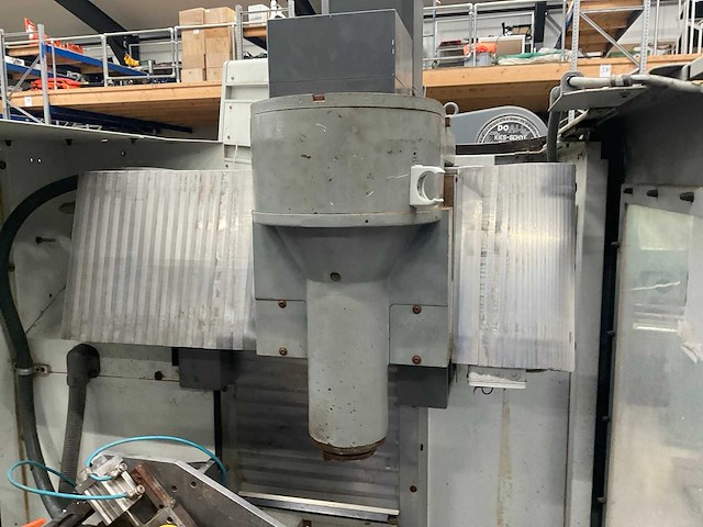 2005 deckel maho 35m verticale cnc -bewerkingscentrum - afbeelding 4 van  14