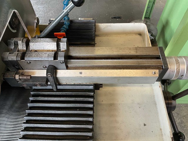2005 degen tam 25/600 gereedschapslijpmachine - afbeelding 2 van  12