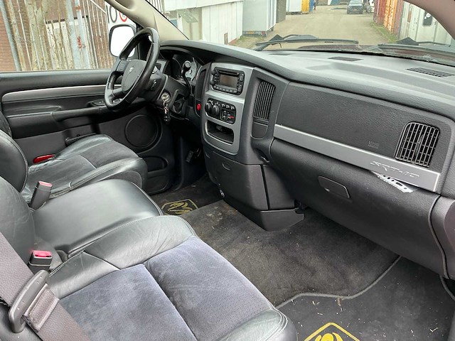 2005 dodge srt10 quad-cab pick-up bedrijfswagen - afbeelding 9 van  35