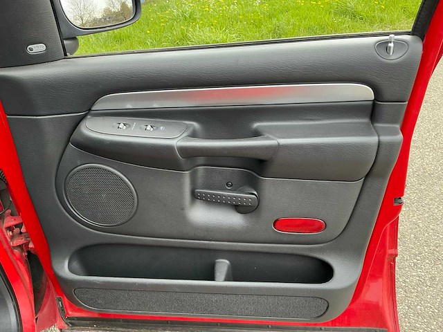 2005 dodge srt10 quad-cab pick-up bedrijfswagen - afbeelding 10 van  35