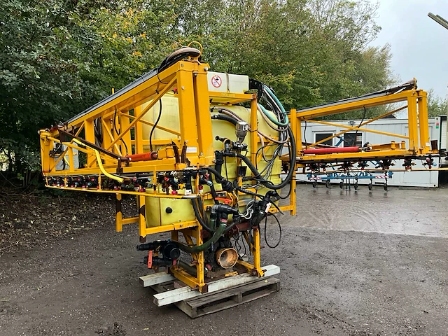 2005 dubex m8 veldspuit - afbeelding 24 van  36