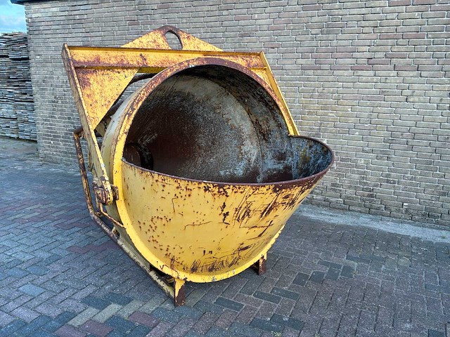 2005 eichinger 1500l betonkubel - afbeelding 3 van  7