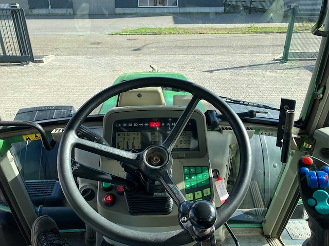 2005 fendt 818 vierwielaangedreven landbouwtractor - afbeelding 4 van  8