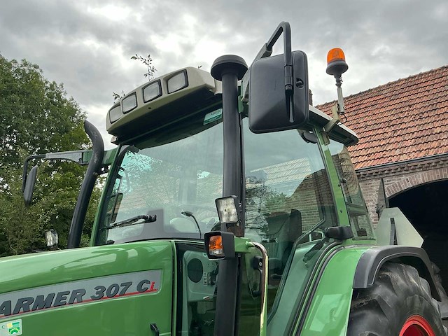 2005 fendt farmer 307 ci vierwielaangedreven landbouwtractor - afbeelding 12 van  35