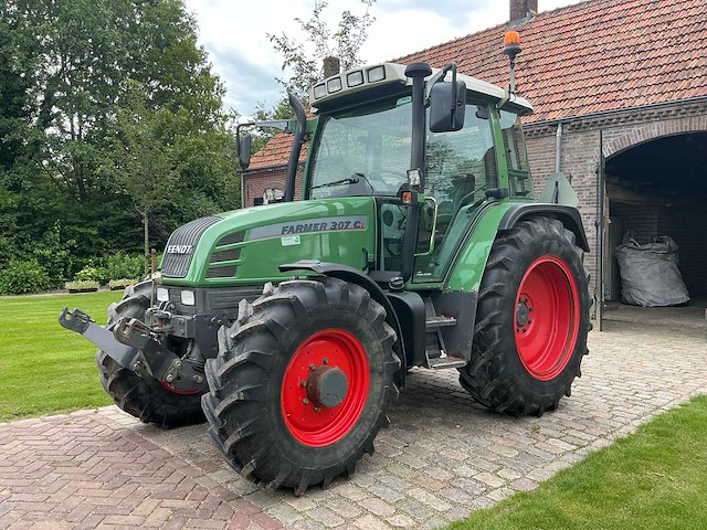 2005 fendt farmer 307 ci vierwielaangedreven landbouwtractor - afbeelding 1 van  35