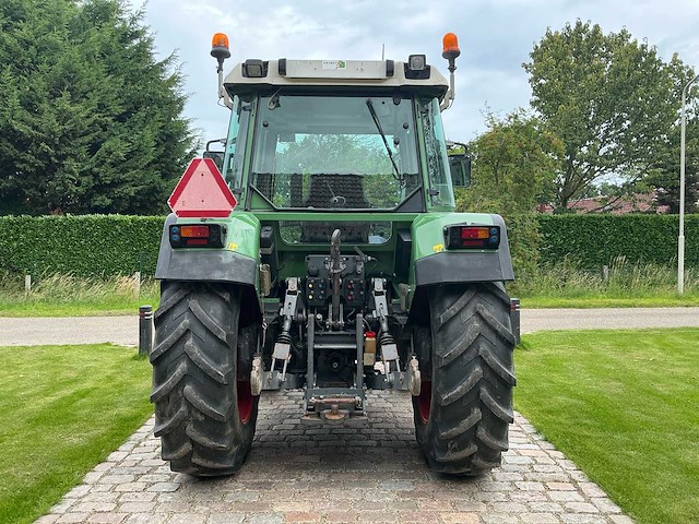 2005 fendt farmer 307 ci vierwielaangedreven landbouwtractor - afbeelding 4 van  35