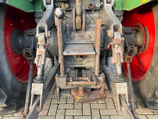 2005 fendt farmer 412 vario vierwielaangedreven landbouwtractor - afbeelding 25 van  40