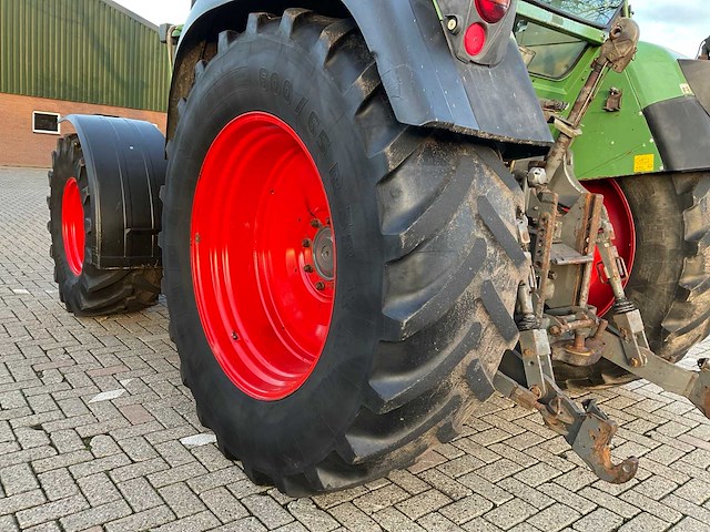 2005 fendt farmer 412 vario vierwielaangedreven landbouwtractor - afbeelding 26 van  40
