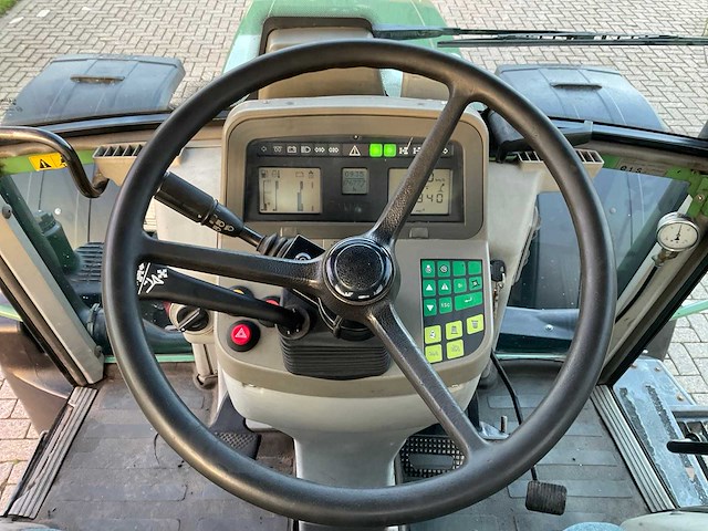 2005 fendt farmer 412 vario vierwielaangedreven landbouwtractor - afbeelding 29 van  40