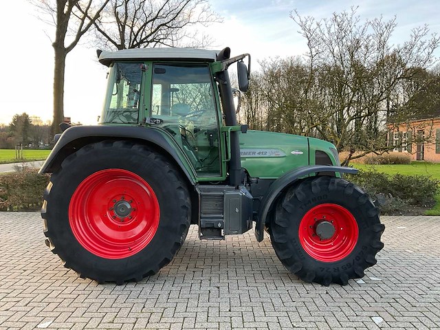 2005 fendt farmer 412 vario vierwielaangedreven landbouwtractor - afbeelding 4 van  40