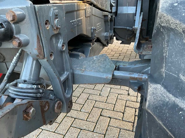 2005 fendt farmer 412 vario vierwielaangedreven landbouwtractor - afbeelding 4 van  40