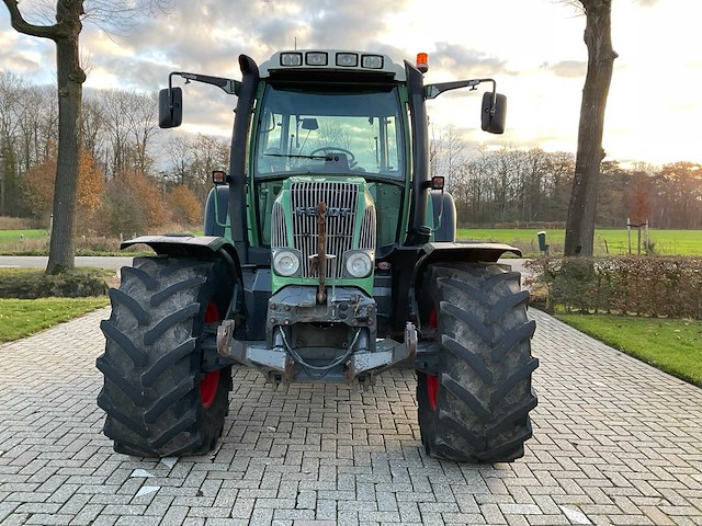 2005 fendt farmer 412 vario vierwielaangedreven landbouwtractor - afbeelding 12 van  40