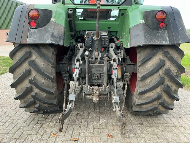 2005 fendt favorit 714 vario vierwielaangedreven landbouwtractor - afbeelding 8 van  34