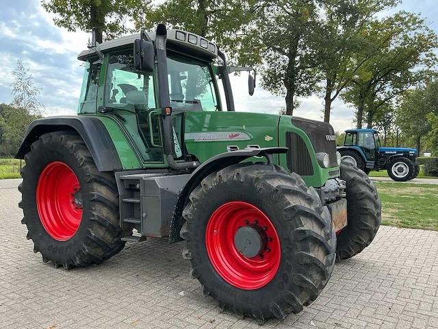 2005 fendt favorit 714 vario vierwielaangedreven landbouwtractor - afbeelding 32 van  34