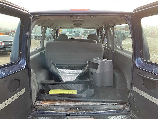 2005 ford e-150 xl bus - afbeelding 6 van  11