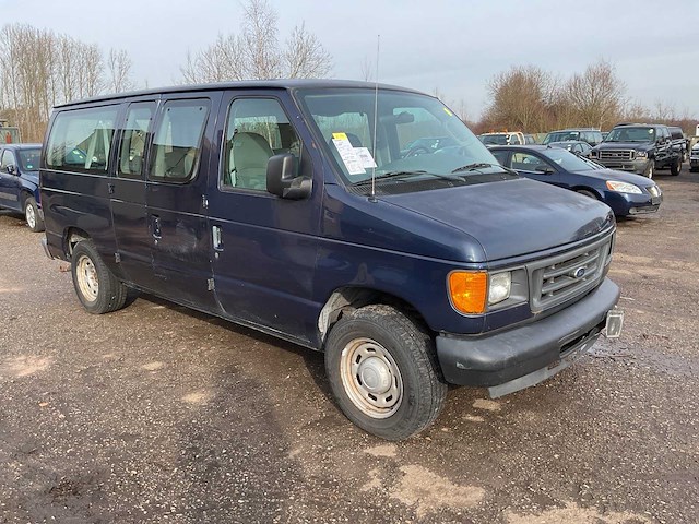2005 ford e-150 xl bus - afbeelding 8 van  11