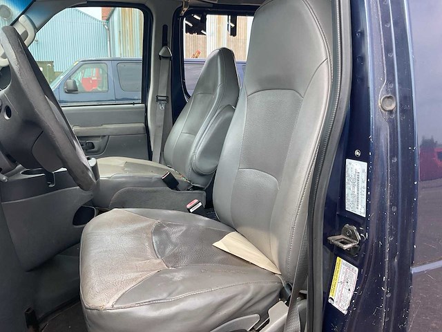 2005 ford e-350 xl super duty personenauto - afbeelding 17 van  18