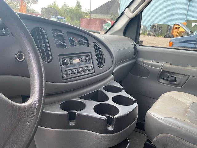 2005 ford e-350 xl super duty personenauto - afbeelding 18 van  18